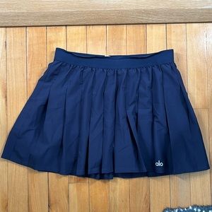 Alo Varsity Tennis Skirt in Navy / Medium